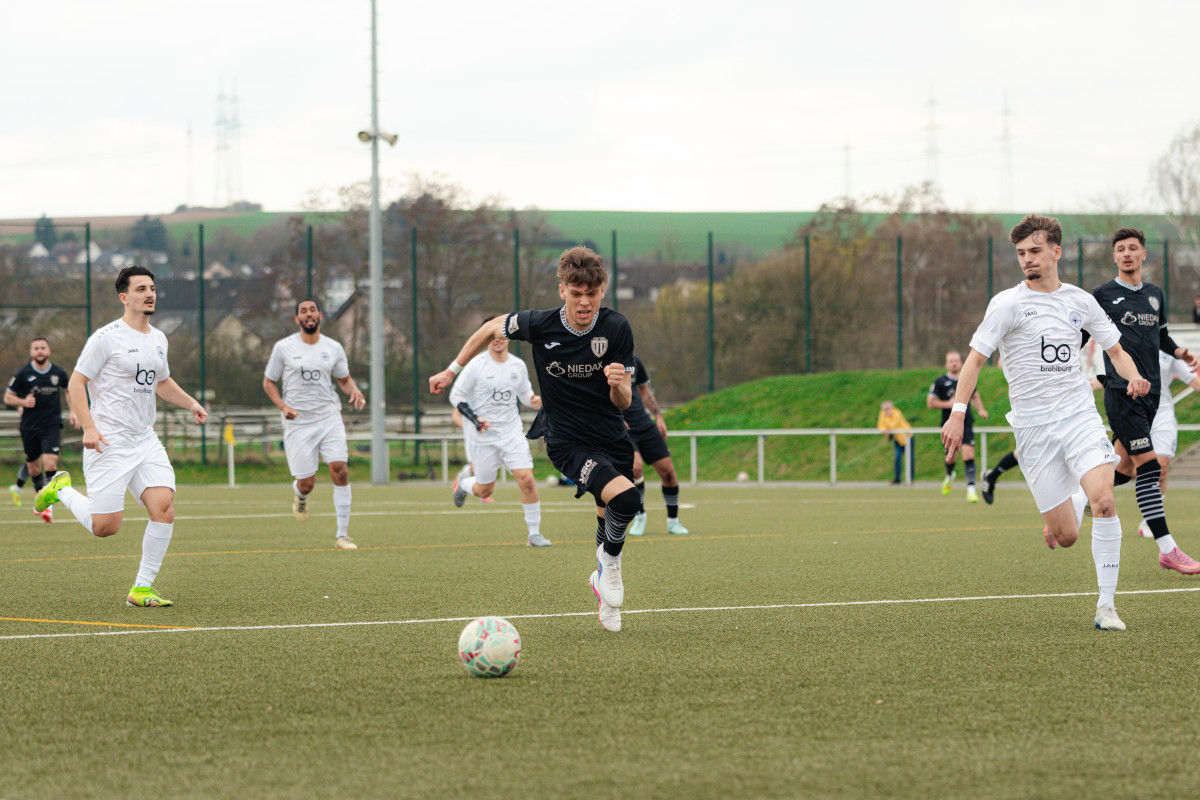 SG-99-Andernach_VfB-Linz_20260321_00095