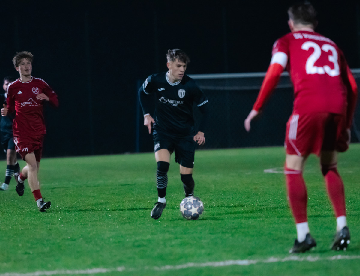 SV-Laubach_VfB-Linz_20251203_00027